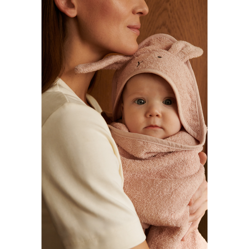 Liewood Serviette bébé à capuche Albert - Rabbit rose - Serviettes / Gants de toilettes